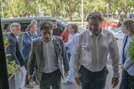 Los gobernadores Kicillof y Weretilneck reunidos en Viedma.