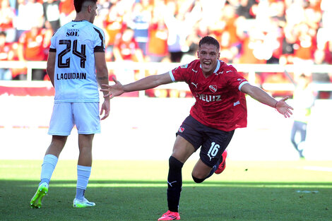 Hidalgo festeja el segundo gol local.