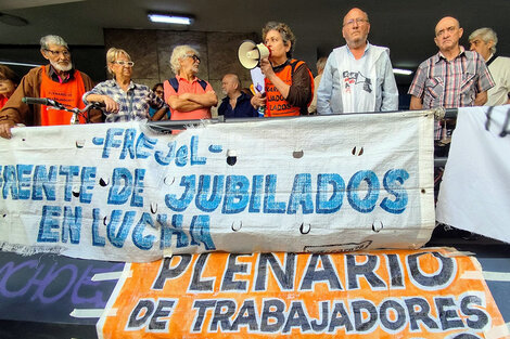 "Hoy hay gente que tiene que elegir entre remedios o comer", dijeron.