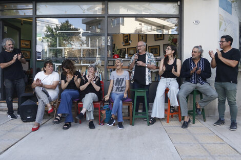 Una muestra recupera las imágenes de un taller de fotografía en la Isla Maciel