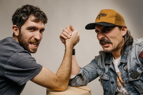 Camionero da batalla en la escena independiente.