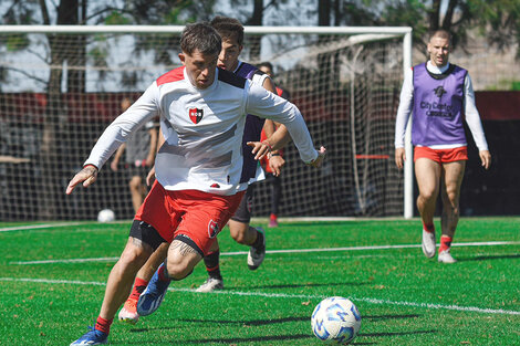 La contratación del uruguayo Juan Ramírez fue una de las malas decisiones de Newell's. 