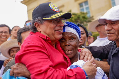 Petro y su gabinete compartieron un almuerzo con personas en situación de calle en Bogotá.