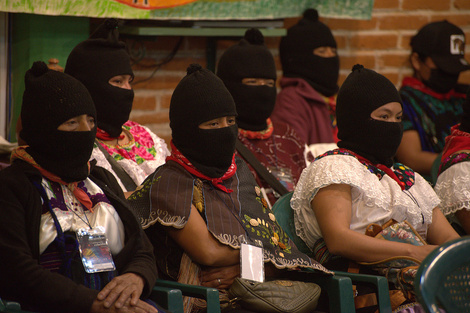 Las mujeres zapatistas frente a la presidencia de Sheinbaum