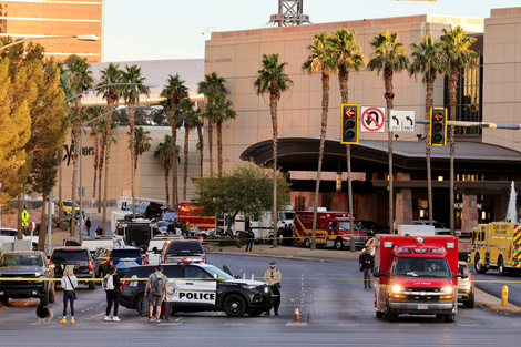 El Cybertruck de Tesla explotó frente a un hotel de Trump en Las Vegas