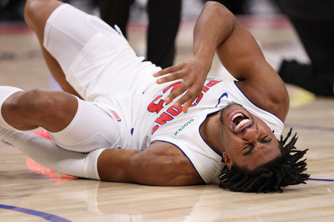 Video estremecedor: la gravísima lesión de la estrella de la NBA Jaden Ivey