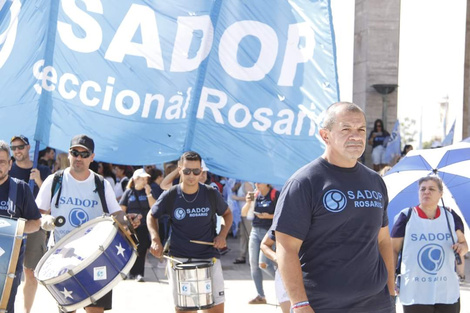 Los gremios docentes buscarán aumento desde la primera reunión.