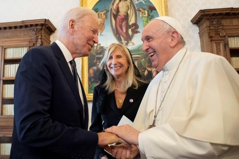 Un importante reconocimiento de Biden para Bergoglio. Vatican Media