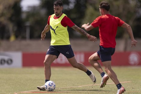 Gabriel Avalos, nueve de Independiente.