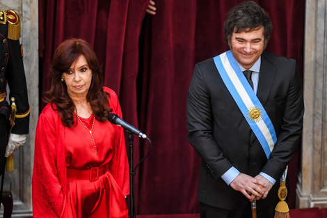 La expresidenta Cristina Kirchner y Javier Milei.