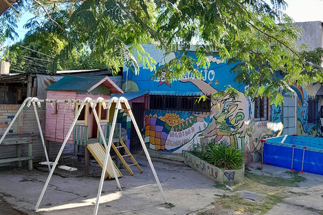 En El Escaramujo familias del barrio llevan a sus hijos y se prepara la merienda. (Fuente: Archivo)