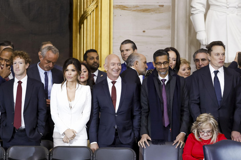 Mark Zuckerberg, Lauren Sanchez, Jeff Bezos, Sundar Pichai y Elon Musk