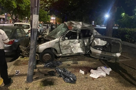 El auto que mató a madre e hija.