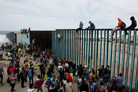 Trump promete "la operación de deportación masiva más grande en la historia" de EE.UU.