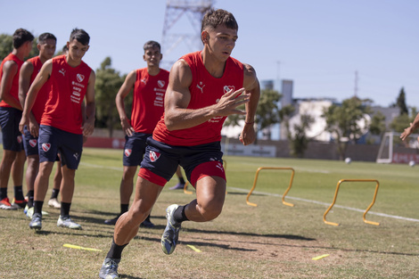 El Rojo, con puntaje ideal, se prepara para visitar a River en el Monumental.