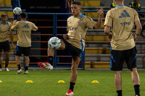 El equipo de Diego Placente se prepara para el clásico rioplatense.