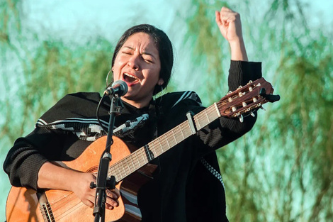 Vicky Alancay convoca a celebrar la música popular. 