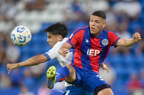 Vélez fue un poco más ante San Lorenzo, pero no le alcanzó.