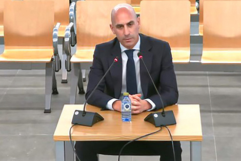 Luis Rubiales: "La señora Hermoso, igual que yo, sabe lo que pasó"