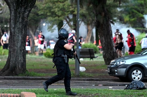 Hubo corridas, tiros y piedrazos. (Fuente: Sebastián Granata)