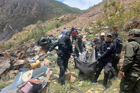 Al menos 30 muertos en un accidente de bus