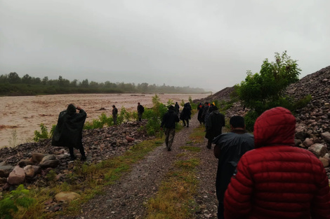 El cauca del río Grande ayer, durante el operativo de búsqueda 