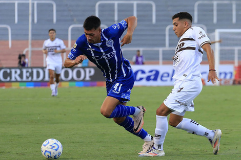 Al final no hubo ganadores en Mendoza (Fuente: NA)