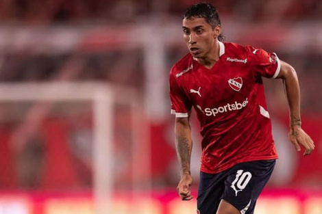 Luciano Cabral, enganche y crack de Independiente.