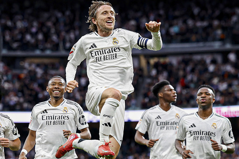 Modric celebra el primer tanto merengue