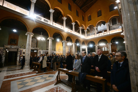 En la Iglesia Argentina de Santa María en Roma se celebró una misa por la salud de Francisco