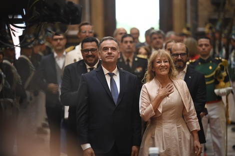 Yamandú Orsi asumió la presidencia de Uruguay