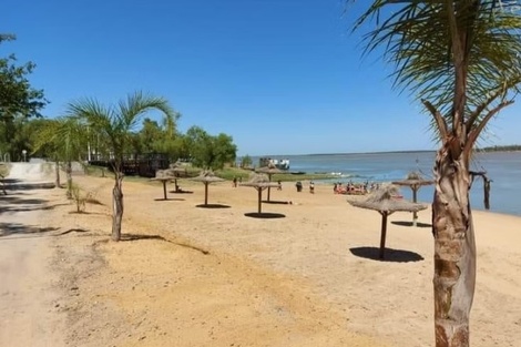 Un turista bonaerense se tiró al río Paraná para buscar una pelota y murió ahogado. (Imagen: Turismo Entre Ríos)