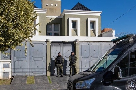 Juzgan a tres contadores por asociación ilícita tributaria 