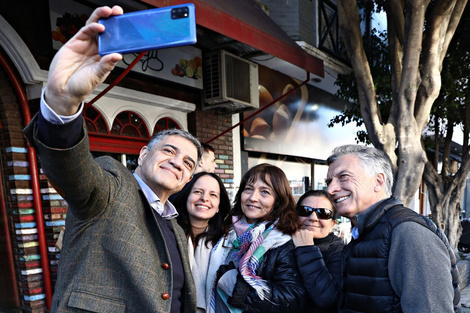 Los primos Jorge y Mauricio Macri, en modo campaña en la Ciudad.