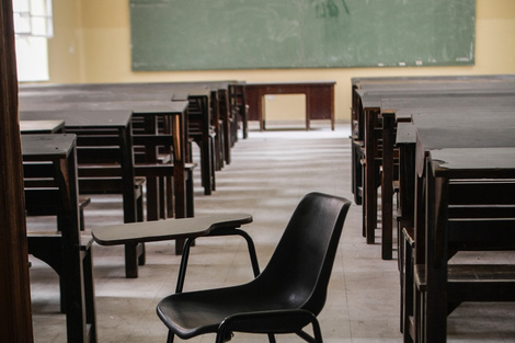 Mientras el Gobierno mantiene el silencio, docentes, estudiantes y no docentes se organizan para sostener lo que queda en pie. 