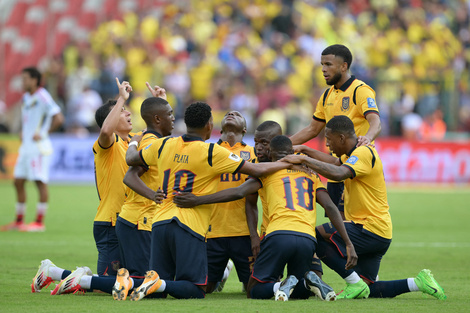 Festejo del equipo ecuatoriano en Quito.