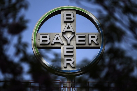 Bayer, condenada a pagar 2100 millones de dólares por una demanda de cáncer