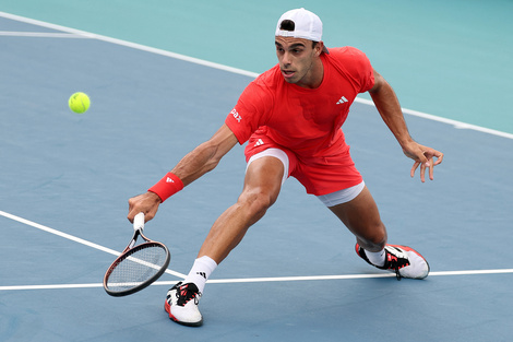 Master de Miami: Cerúndolo le ganaba a Ruud hasta que la lluvia mandó a parar