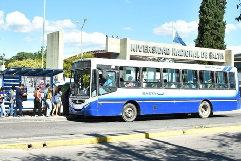 Universidad, boleto gratuito y arbitrariedad 