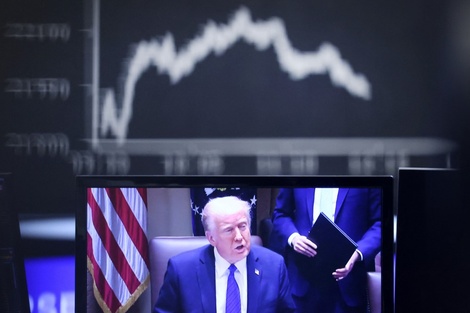 Los aranceles de Donald Trump hunden la bolsa japonesa: impacto en Nintendo y Sony