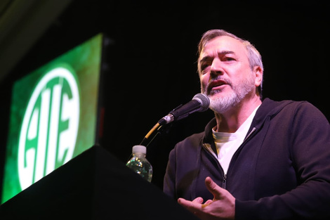 El Gobierno convocó a los estatales a negociar un aumento paritario