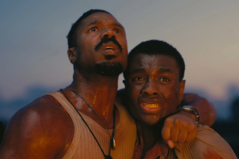 Ryan Coogler triunfa con "Sinners" superando a "Una Película de Minecraft" en taquilla