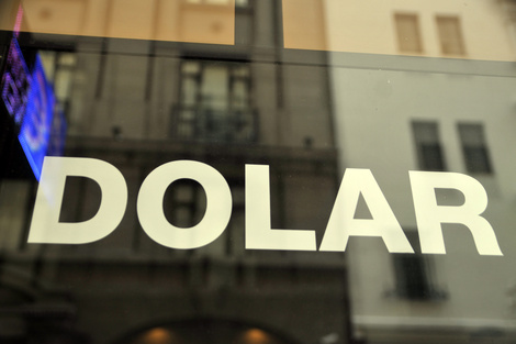 El dólar, un escalón más arriba