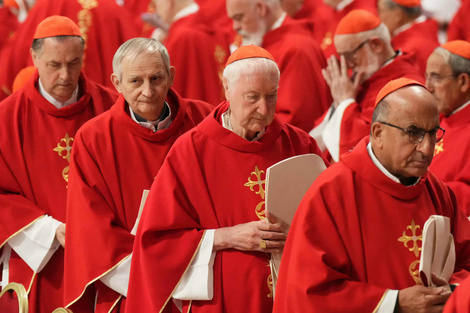 Quiénes son los cardenales argentinos que votarán en el cónclave para elegir al nuevo Papa 
