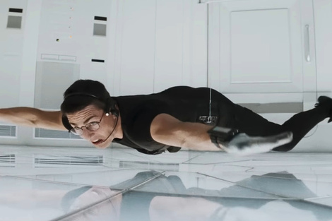 La saga “Misión Imposible” desafía los límites con escenas increíbles realizadas por Tom Cruise