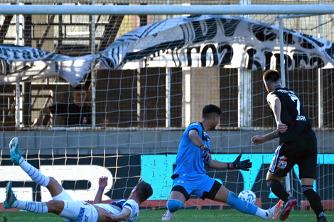 Liga Profesional: Deportivo Riestra ganó y eliminó a Godoy Cruz