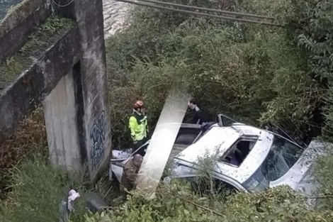 Chile: una familia argentina sufrió un trágico accidente camino a Neuquén
