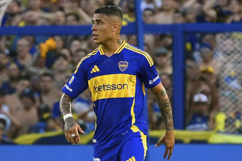 Ayrton Costa, marcador central de Boca