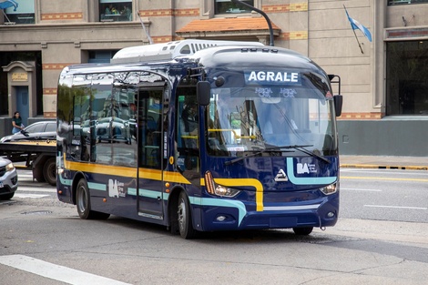 Los nuevos colectivos eléctricos ya circulan por la Ciudad de Buenos Aires