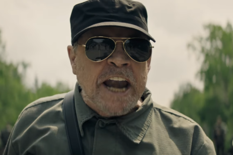 "La larga marcha", la nueva adaptación de Stephen King con Mark Hamill presenta su tráiler 